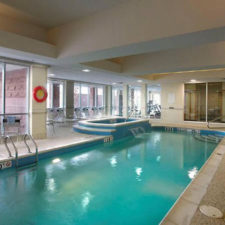 Courtyard By Marriott Toronto Маркем Екстер'єр фото