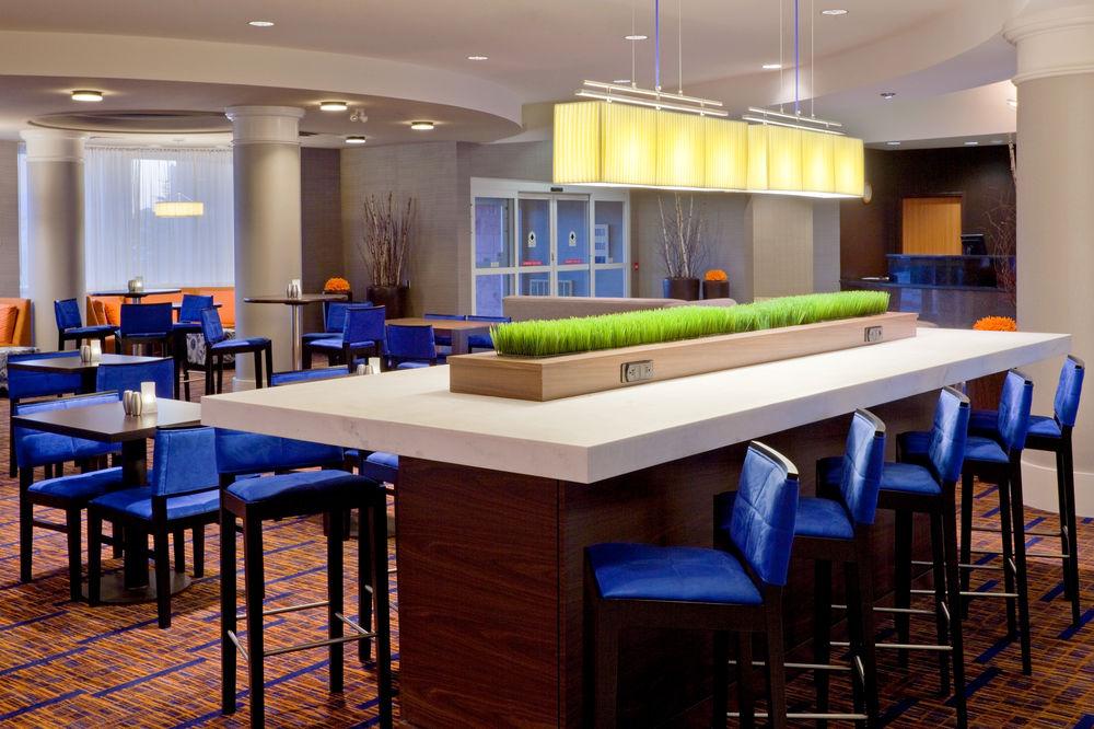 Courtyard By Marriott Toronto Маркем Екстер'єр фото