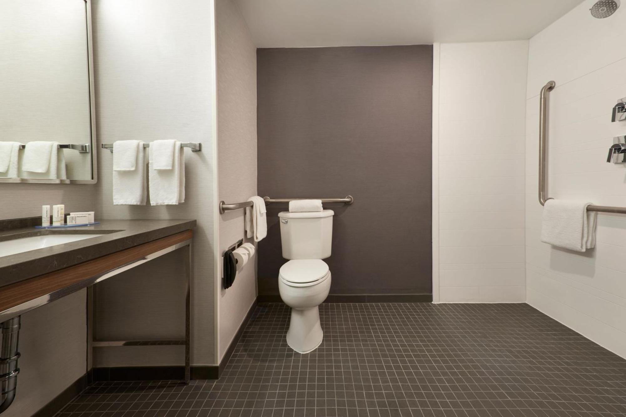 Courtyard By Marriott Toronto Маркем Екстер'єр фото