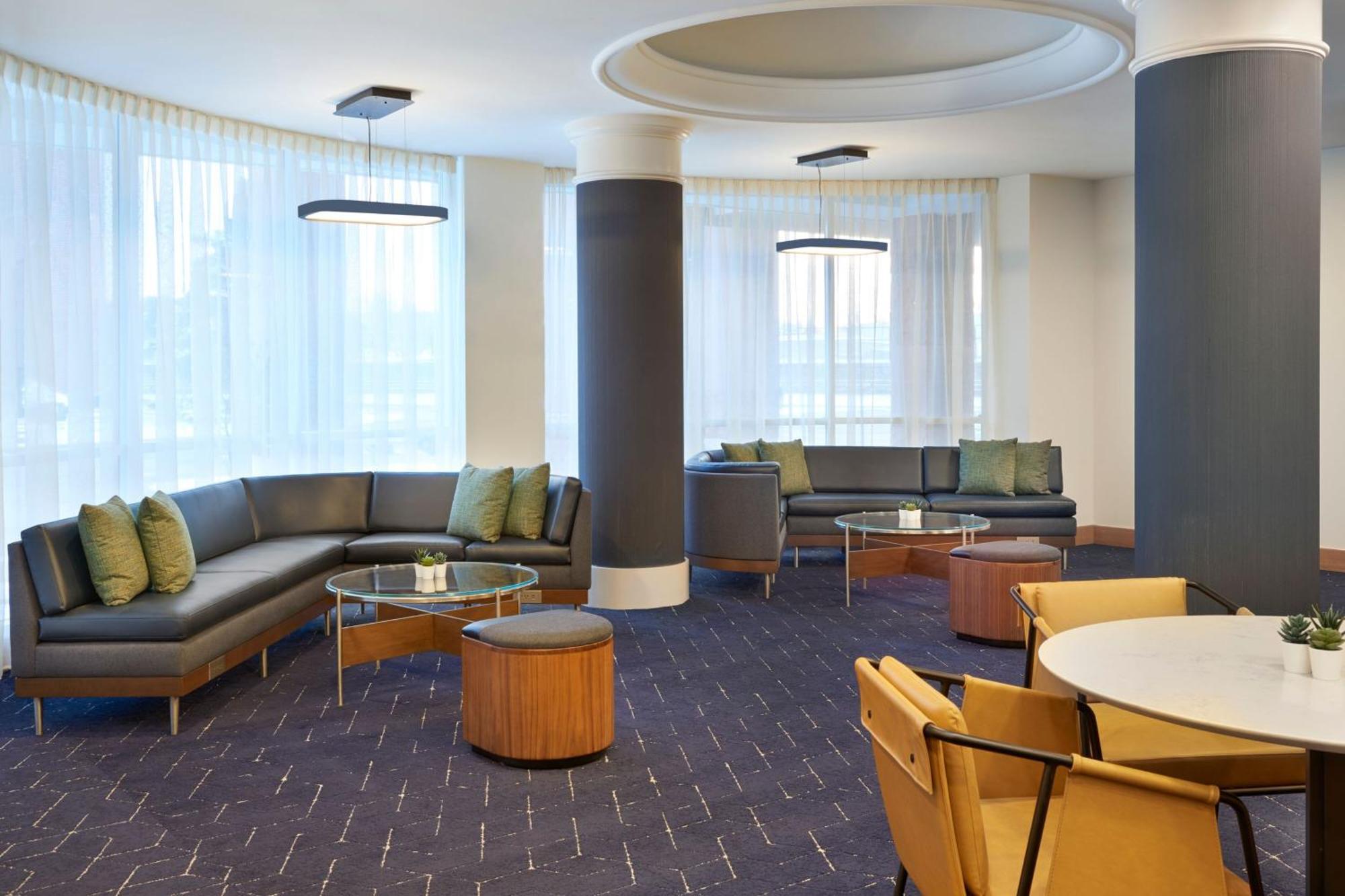 Courtyard By Marriott Toronto Маркем Екстер'єр фото
