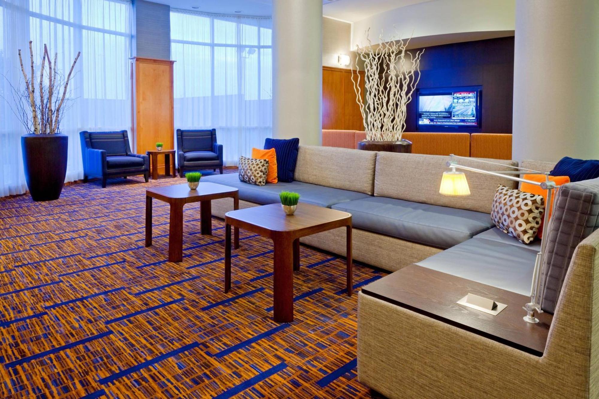 Courtyard By Marriott Toronto Маркем Екстер'єр фото
