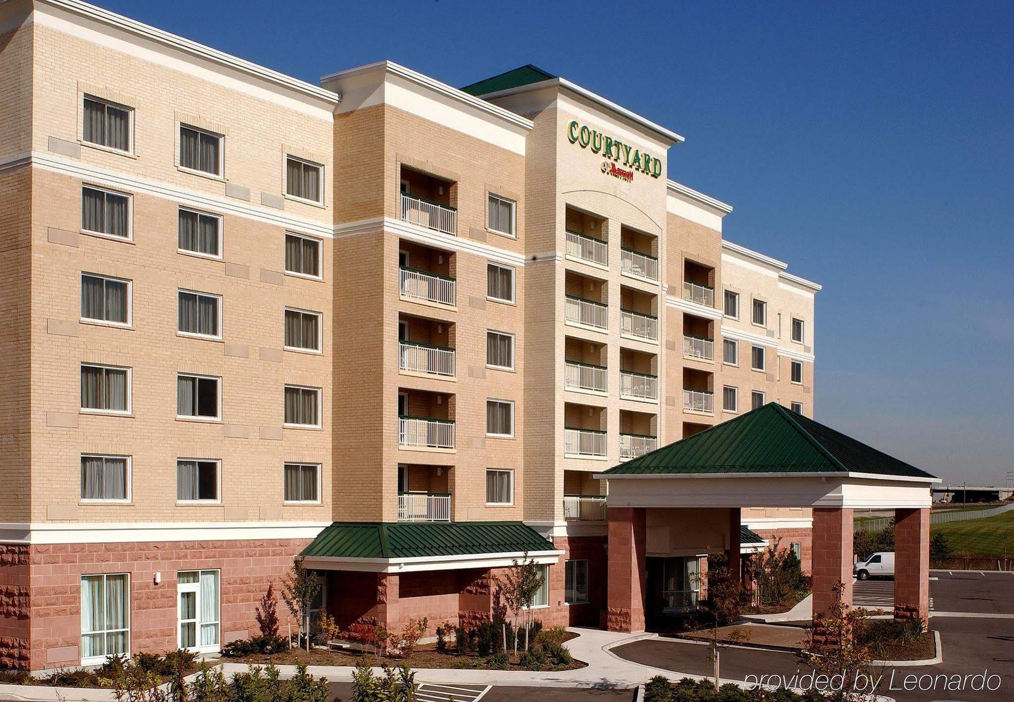 Courtyard By Marriott Toronto Маркем Екстер'єр фото